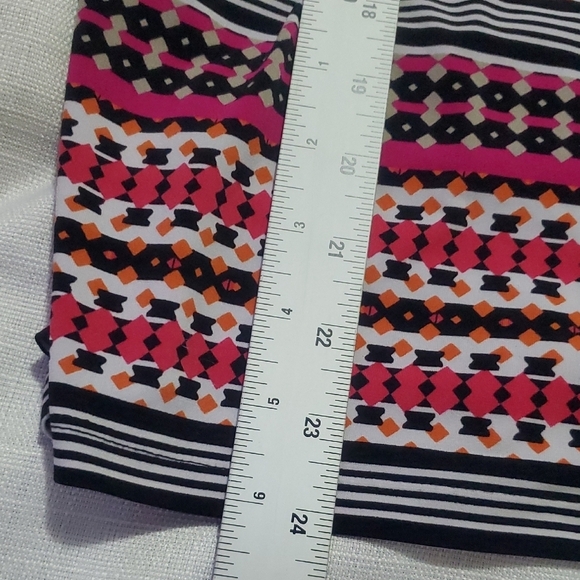 Calvin klein Sleeveless Pleated Blouse Striped Top XL Black White - Picture 9 of 9